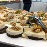 Partner bei Betriebsfesten, Präsentationen und Business-Essen